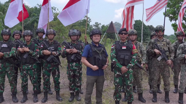 Prajurit TNI bertugas di perbatasan. [Instagram]